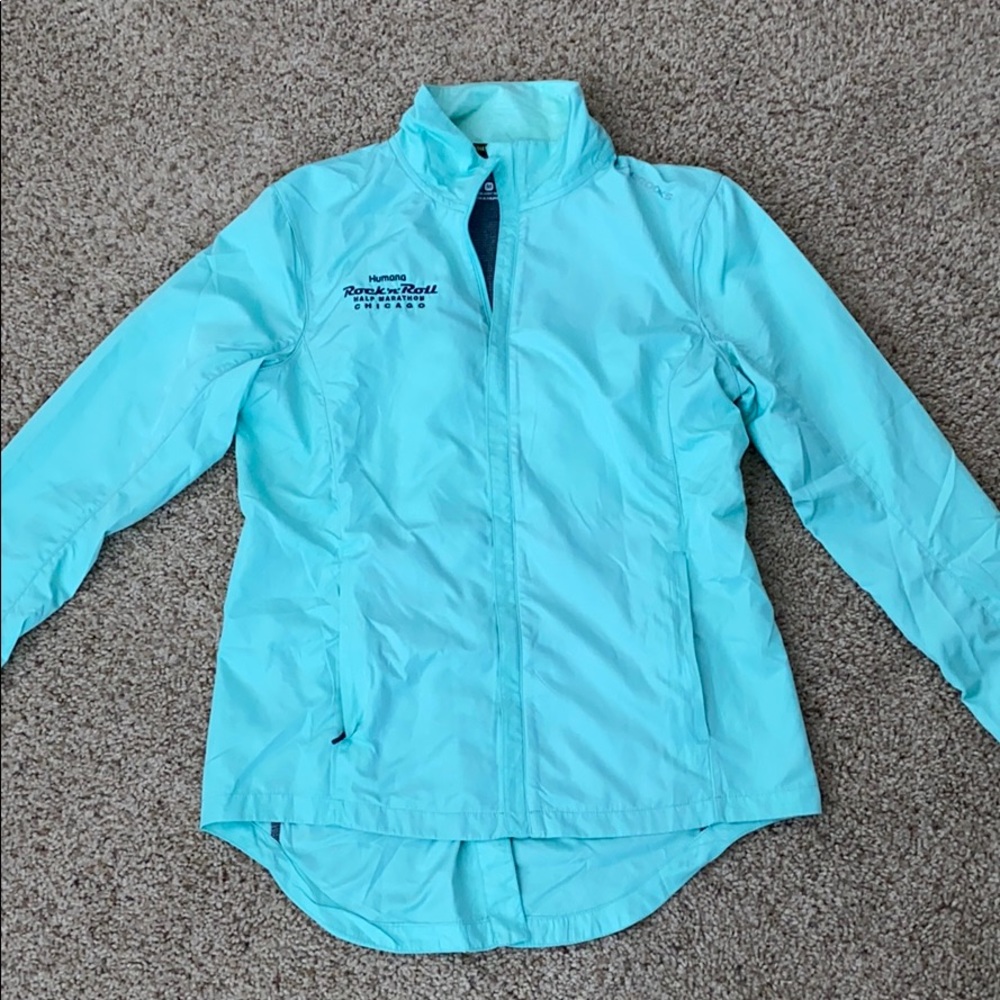 Brooks Mint color running jacket